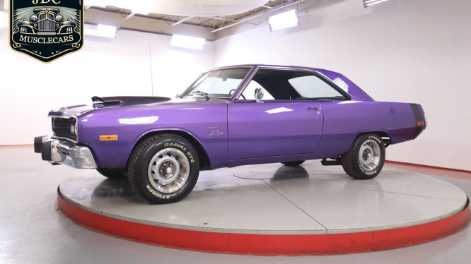 1973 DODGE DART SWINGER